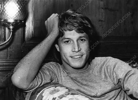 candid Andy Gibb at home 8b20-6537