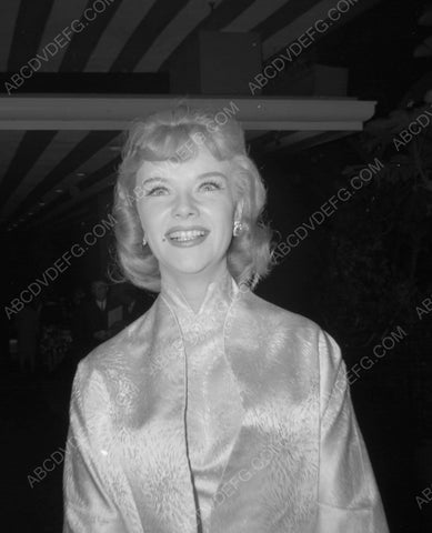 lovely Anne Francis out for the evening 8b20-6677