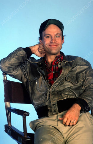 Dwight Schultz relaxes in his chair TV The A-Team 8b20-6797