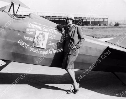 Corinne Griffith and aviation display Grand Central Air Terminal 8b20-7127