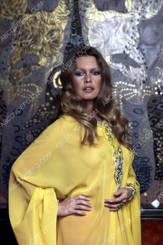 beautiful Brigitte Bardot portrait 8b20-7190