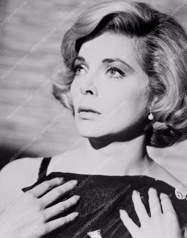 Barbara Bain portrait 8b20-7273