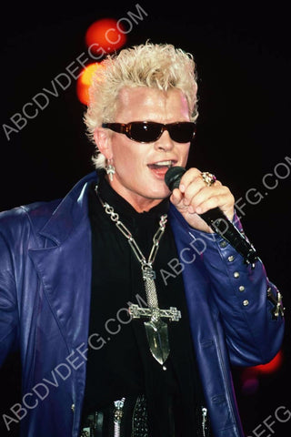 Billy Idol and the microphone 8b20-7960