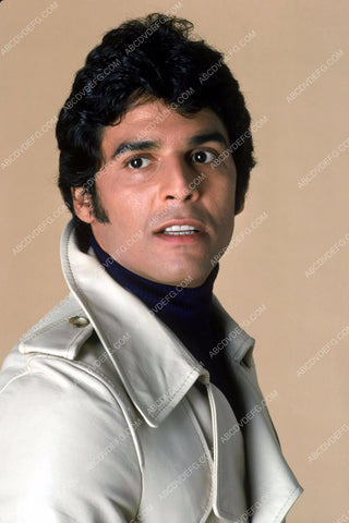 Erik Estrada portrait 8b20-7992