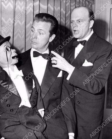 Dick Powell Edgar Bergen Charlie McCarthy pow wow 8b20-8193