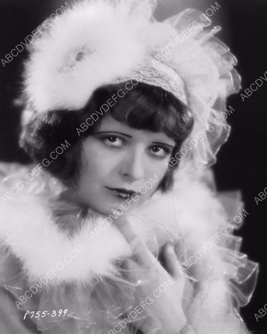 cute Clara Bow portrait 8b20-8300