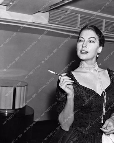 classy Ava Gardner goes out for evening 8b20-8485