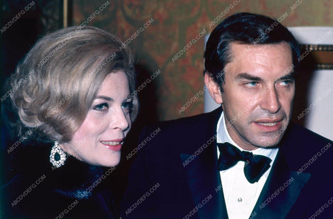 Martin Landau Barbara Bain at the Emmy Awards ceremony 8b20-8545