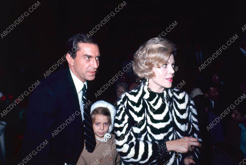 Martin Landau Barbara Bain and child at the movies maybe 8b20-8552