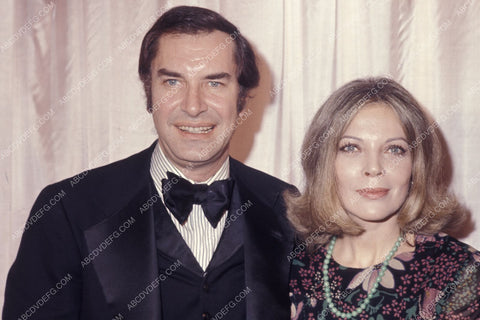 Martin Landau Barbara Bain attend event 8b20-8573