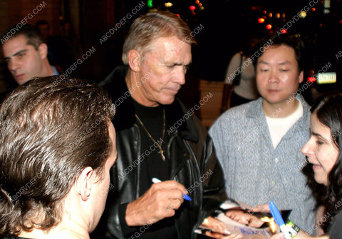 Chad Everett signs autographs for fans 8b20-8740