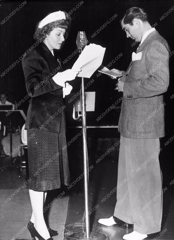 Claudette Colbert Tyrone Power do NBC radio broadcast 8b20-8871