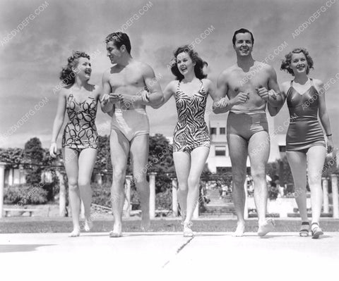 Betty Grable Susan Hayward and friends all in swimwear 8b20-8918