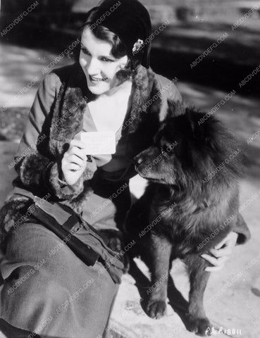 candid Frances Dee with her dog 8b20-9534