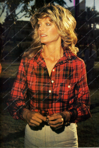 beautiful Farrah Fawcett outside in the sun 8b20-9560