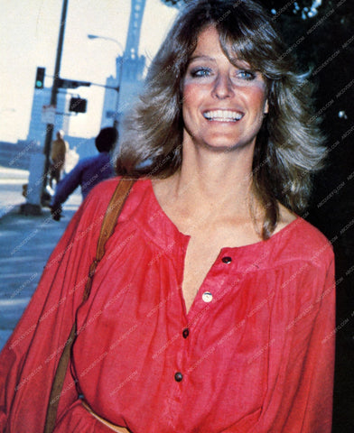 cool Farrah Fawcett out in public 8b20-9667