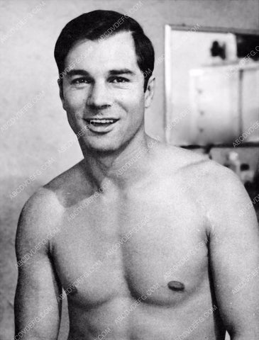 shirtless George Maharis pic 8b20-9678