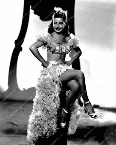 Gloria DeHaven in sexy chorus girl outfit 8b20-9721
