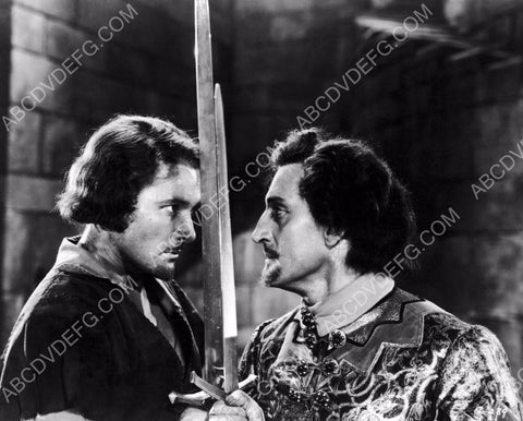 Errol Flynn Basil Rathbone showdown film Adventures of Robin Hood 8b20-9776