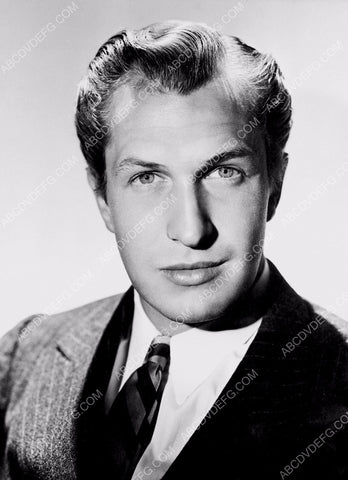 Vincent Price portrait 8b20-9826