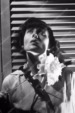 stylish Luise rainer with a flower 8b20-9856