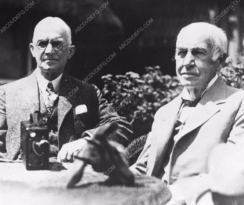 news photo George Eastman Thomas Edison geast-08