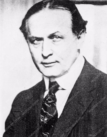 Harry Houdini portrait harhou-10