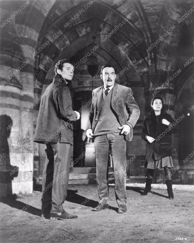 Russ Tamblyn Richard Johnson Claire Bloom classic horror Haunting haunt-21