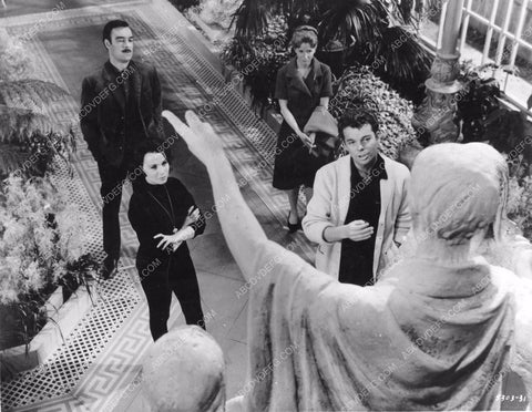 Russ Tamblyn Richard Johnson Claire Bloom classic horror Haunting haunt-23