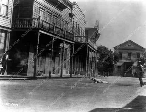 Gary Cooper finale classic Western High Noon hnoon-01