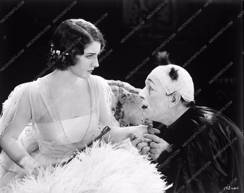 Lon Chaney Norma Shearer John Gilbert silent He Who Gets Slapped hwgs810-43