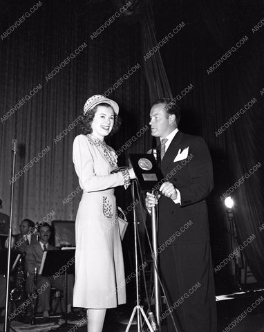 1946 Look Mag Awards Bob Hope Barbara Hale lma1946-12