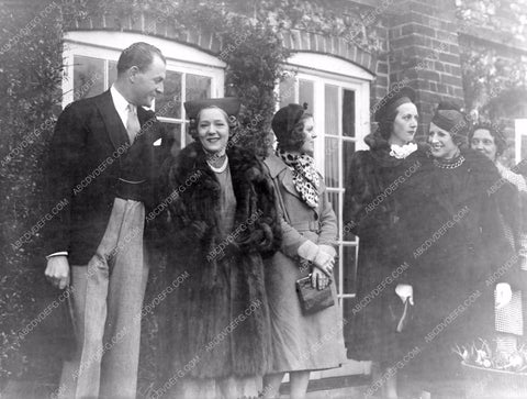 Mary Pickford and guests at Pickfair mpick-65