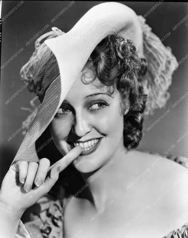 Jeanette MacDonald musical film Naughty Marietta naug810-01