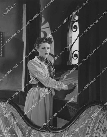 crp-077 Barbara Britton at the window film Gunfighters crp-077