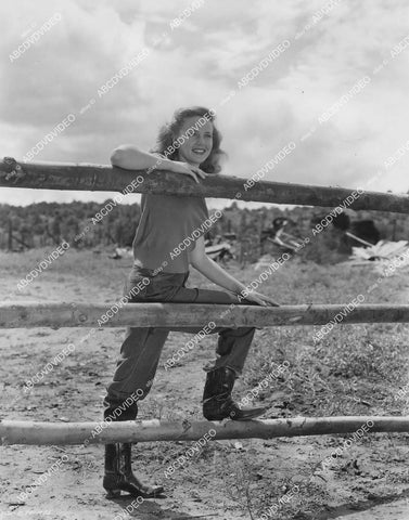 crp-00080 Barbara Britton in her cowboy boots film Gunfighters crp-00080