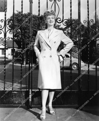 crp-10017 1943 Ann Savage models new fashion of Eddie Schmidt at Columbia Studios crp-10017