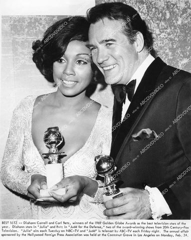 crp-01011 1969 beautiful Diahann Carroll & Carl Betz Golden Globe Awards at Cocoanut Grove Los Angeles crp-01011