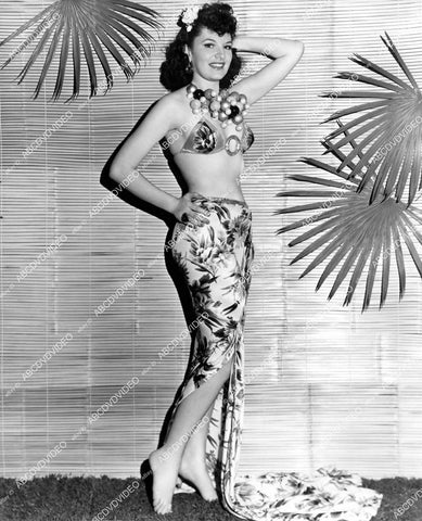 crp-10246 1940's beautiful babe in sarong/bikini swimwear crp-10246