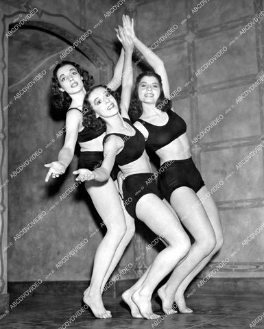 crp-10249 1940's trio of girls Sara Mildred Strauss Dancers Tiziah Gill, Mary Belline, Mary Grace Bell leggy modern dance team crp-10249