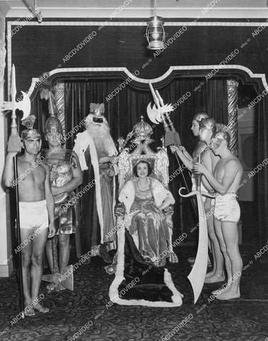 crp-1026 1937 Venice Beach Calif Thelma Batchelor Queen of Venice Mardi Gras gets King Neptune Scepter crp-1026