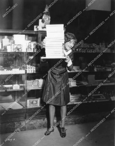 crp-10295 1927 Sally O'Neil does a box balancing act silent film Becky crp-10295