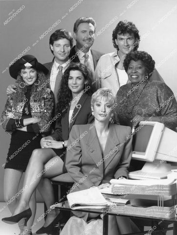 crp-10368 1990 Sandra Bullock, George Newbern, Judy Prescott, Eyde Byrde, Nana Visitor, Tom O'Rourke TV Working Girl crp-10368