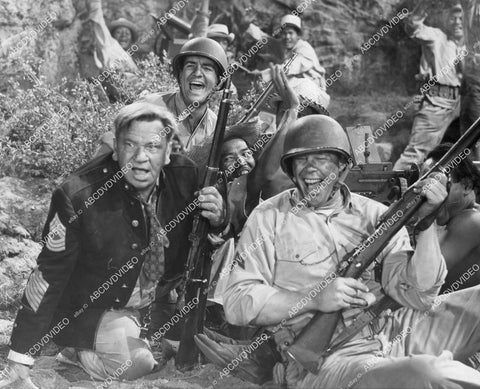 crp-10388 1943 photo Wallace Beery, Dick Curtis, Donald Curtis film Salute to the Marines crp-10388