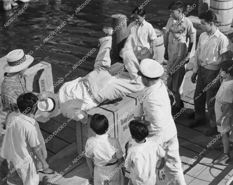 crp-10390 1943 photo Wallace Beery manhandles Reginald Owen film Salute to the Marines crp-10390