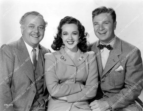 crp-10426 1942 Lloyd Corrigan, Peggy Moran, Eddie Albert film Treat 'em Rough crp-10426