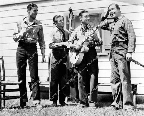 crp-10493 1944 The Hoosier Hotshots film Swing in the Saddle crp-10493