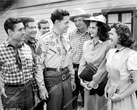 crp-10494 1944 Red River Dave, Carole Mathews, Slim Summerville, Carla Balenda film Swing in the Saddle crp-10494