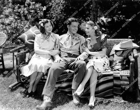 crp-10495 1944 Jane Frazee, Mary Treen, Red River Dave film Swing in the Saddle crp-10495