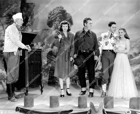 crp-10497 1944 Slim Summerville, Mary Treen, Big Boy Williams, Red River Dave, Jane Frazee film Swing in the Saddle crp-10497